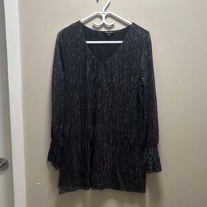 Lily Morgan Black Metallic V-Neck Tunic Top